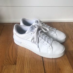 Women’s PUMA Jada sneakers white leather size 9.5